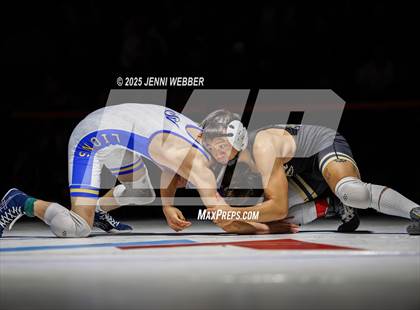 Thumbnail 1 in NIAA 4A Finals photogallery.