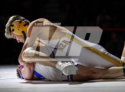 Thumbnail 1 in NIAA 4A Finals photogallery.