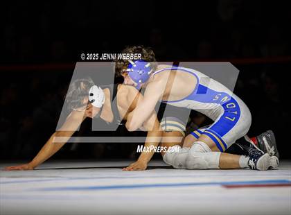 Thumbnail 1 in NIAA 4A Finals photogallery.