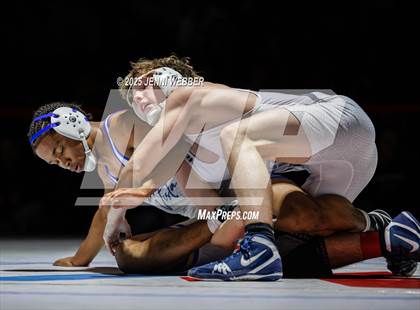 Thumbnail 3 in NIAA 4A Finals photogallery.