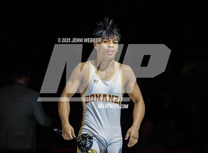 Thumbnail 1 in NIAA 4A Finals photogallery.