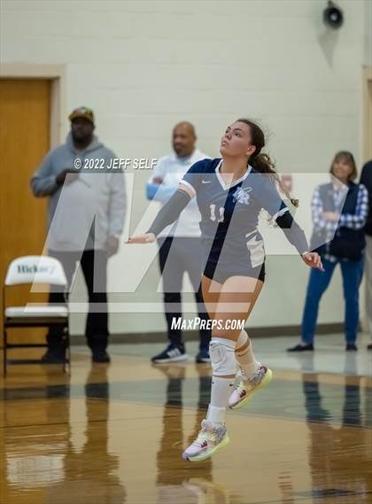 Thumbnail 1 in Indian River @ Hickory photogallery.