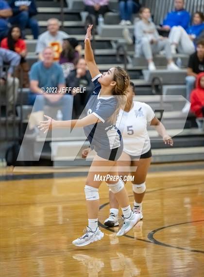 Thumbnail 3 in Indian River @ Hickory photogallery.