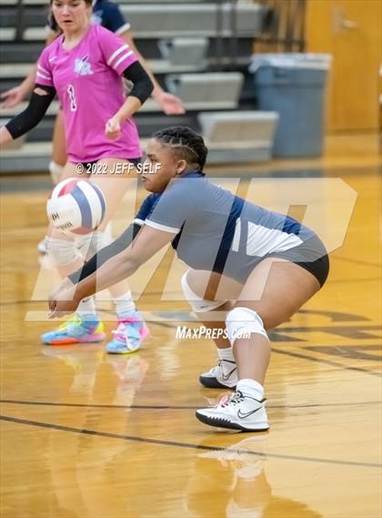 Thumbnail 3 in Indian River @ Hickory photogallery.