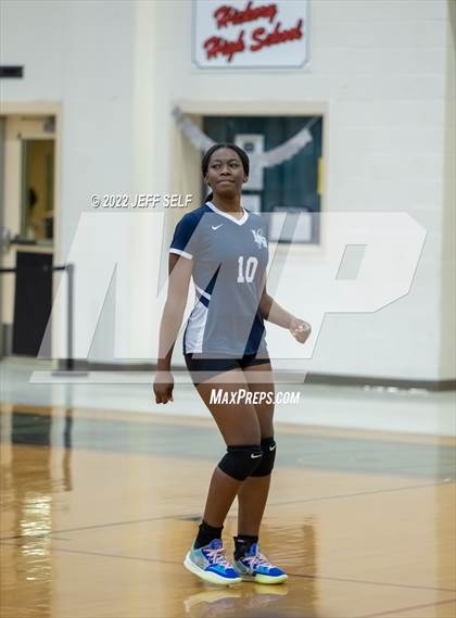 Thumbnail 2 in Indian River @ Hickory photogallery.