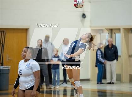 Thumbnail 3 in Indian River @ Hickory photogallery.