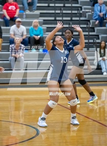 Thumbnail 1 in Indian River @ Hickory photogallery.