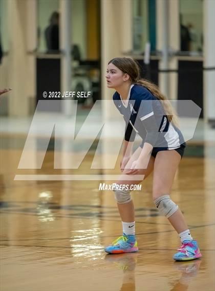 Thumbnail 1 in Indian River @ Hickory photogallery.