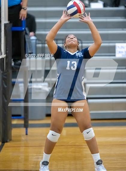 Thumbnail 3 in Indian River @ Hickory photogallery.
