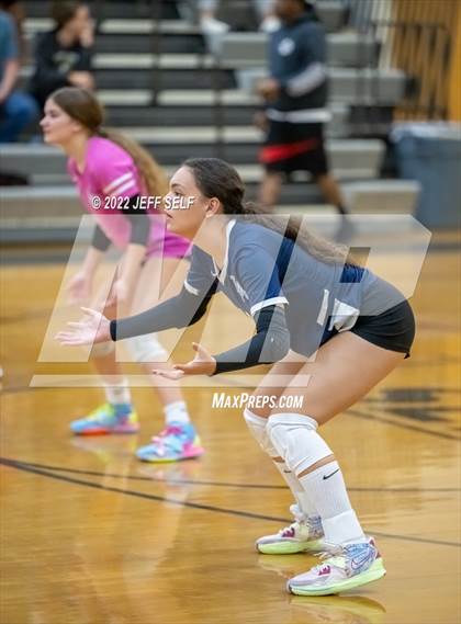 Thumbnail 3 in Indian River @ Hickory photogallery.