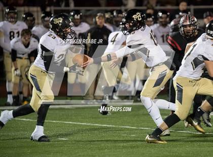 Thumbnail 2 in Ligonier Valley vs. Southern Columbia Area (PIAA Class 2A Semifinal) photogallery.