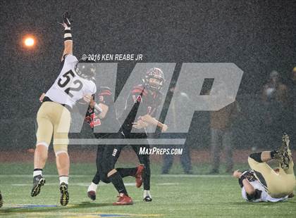 Thumbnail 2 in Ligonier Valley vs. Southern Columbia Area (PIAA Class 2A Semifinal) photogallery.