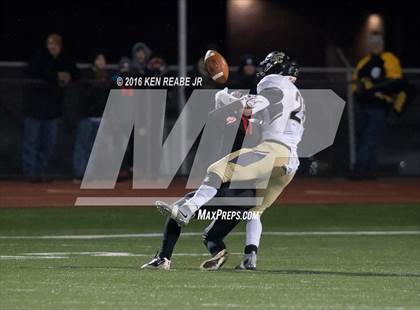 Thumbnail 2 in Ligonier Valley vs. Southern Columbia Area (PIAA Class 2A Semifinal) photogallery.