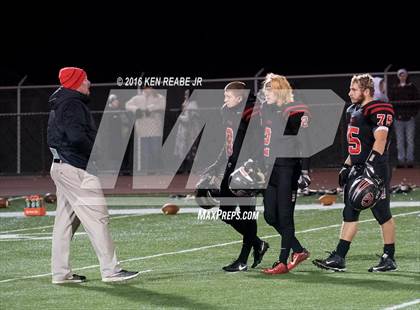 Thumbnail 2 in Ligonier Valley vs. Southern Columbia Area (PIAA Class 2A Semifinal) photogallery.