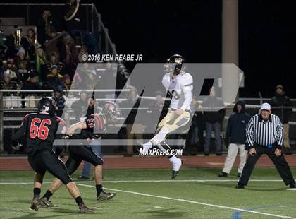 Thumbnail 1 in Ligonier Valley vs. Southern Columbia Area (PIAA Class 2A Semifinal) photogallery.