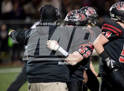 Thumbnail 1 in Ligonier Valley vs. Southern Columbia Area (PIAA Class 2A Semifinal) photogallery.