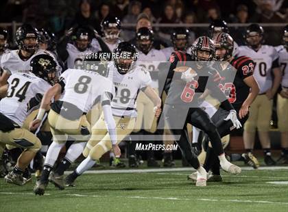 Thumbnail 1 in Ligonier Valley vs. Southern Columbia Area (PIAA Class 2A Semifinal) photogallery.