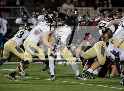 Thumbnail 1 in Ligonier Valley vs. Southern Columbia Area (PIAA Class 2A Semifinal) photogallery.