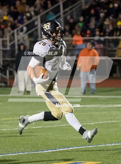 Thumbnail 3 in Ligonier Valley vs. Southern Columbia Area (PIAA Class 2A Semifinal) photogallery.