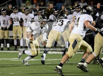 Thumbnail 3 in Ligonier Valley vs. Southern Columbia Area (PIAA Class 2A Semifinal) photogallery.