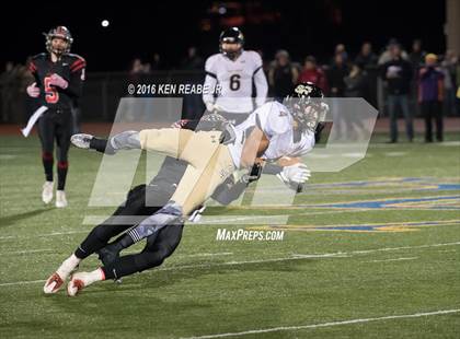 Thumbnail 1 in Ligonier Valley vs. Southern Columbia Area (PIAA Class 2A Semifinal) photogallery.