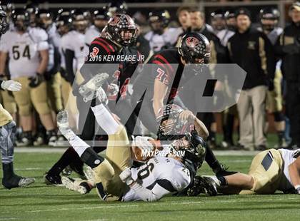 Thumbnail 3 in Ligonier Valley vs. Southern Columbia Area (PIAA Class 2A Semifinal) photogallery.