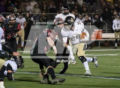 Thumbnail 3 in Ligonier Valley vs. Southern Columbia Area (PIAA Class 2A Semifinal) photogallery.