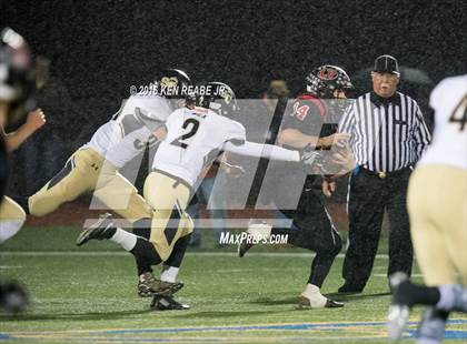 Thumbnail 1 in Ligonier Valley vs. Southern Columbia Area (PIAA Class 2A Semifinal) photogallery.