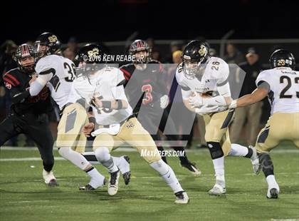 Thumbnail 1 in Ligonier Valley vs. Southern Columbia Area (PIAA Class 2A Semifinal) photogallery.