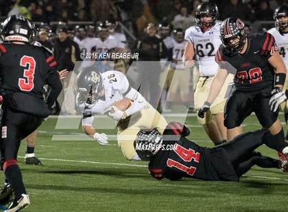 Thumbnail 1 in Ligonier Valley vs. Southern Columbia Area (PIAA Class 2A Semifinal) photogallery.