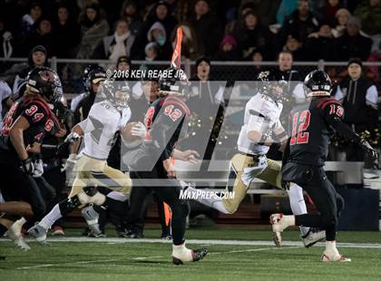 Thumbnail 1 in Ligonier Valley vs. Southern Columbia Area (PIAA Class 2A Semifinal) photogallery.