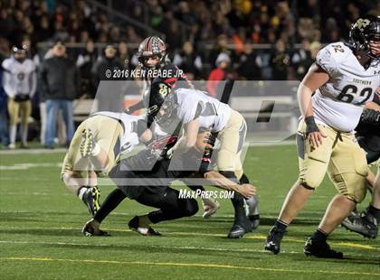 Thumbnail 3 in Ligonier Valley vs. Southern Columbia Area (PIAA Class 2A Semifinal) photogallery.