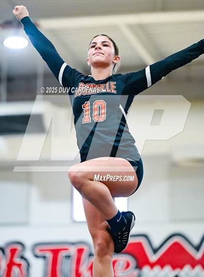 Thumbnail 3 in Twelve Bridges vs. Roseville (CIF SJS Div 2 Stunt Finals) photogallery.