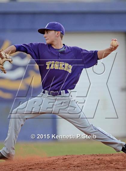 Thumbnail 2 in Hahnville @ Thibodaux photogallery.