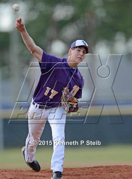 Thumbnail 1 in Hahnville @ Thibodaux photogallery.