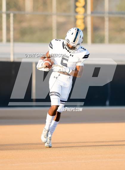 Thumbnail 2 in Los Osos @ Etiwanda photogallery.