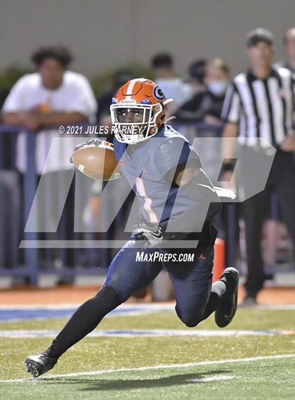 Thumbnail 3 in Liberty @ Bishop Gorman (NIAA 5A Southern Region Championship) photogallery.