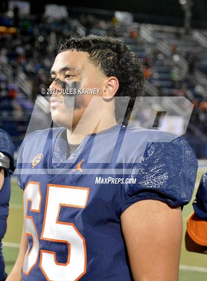 Thumbnail 2 in Liberty @ Bishop Gorman (NIAA 5A Southern Region Championship) photogallery.