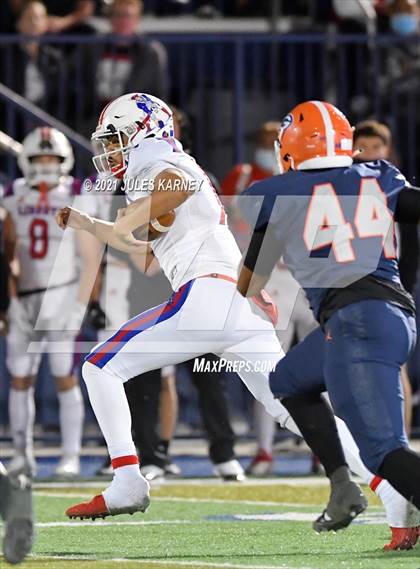 Thumbnail 2 in Liberty @ Bishop Gorman (NIAA 5A Southern Region Championship) photogallery.
