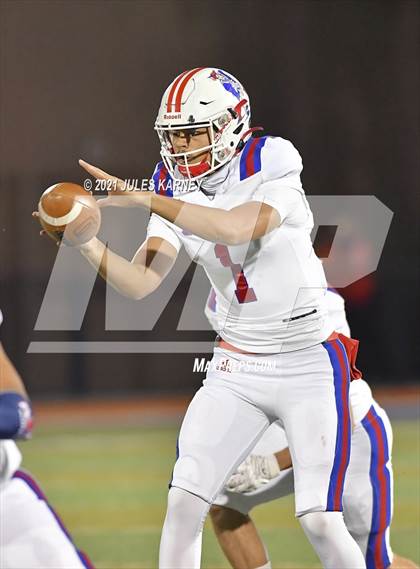Thumbnail 3 in Liberty @ Bishop Gorman (NIAA 5A Southern Region Championship) photogallery.