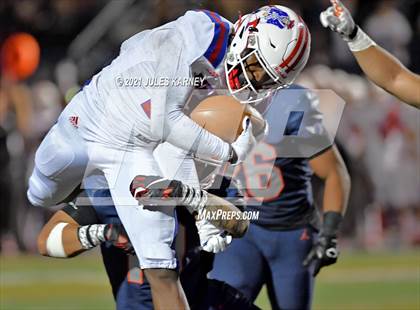 Thumbnail 3 in Liberty @ Bishop Gorman (NIAA 5A Southern Region Championship) photogallery.