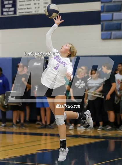 Thumbnail 1 in Deer Valley vs Lake Havasu (AIA 4A Round 1 Playoff) photogallery.