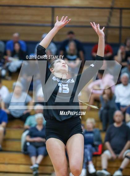 Thumbnail 3 in Deer Valley vs Lake Havasu (AIA 4A Round 1 Playoff) photogallery.