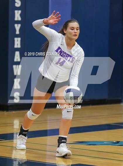 Thumbnail 2 in Deer Valley vs Lake Havasu (AIA 4A Round 1 Playoff) photogallery.