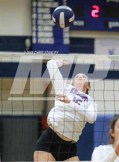 Thumbnail 3 in Deer Valley vs Lake Havasu (AIA 4A Round 1 Playoff) photogallery.
