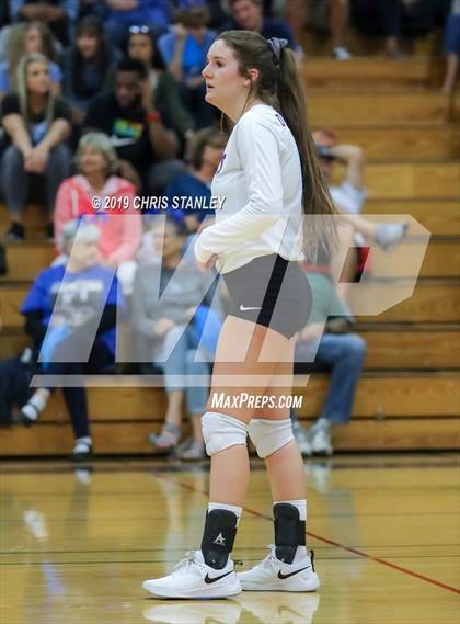 Thumbnail 3 in Deer Valley vs Lake Havasu (AIA 4A Round 1 Playoff) photogallery.