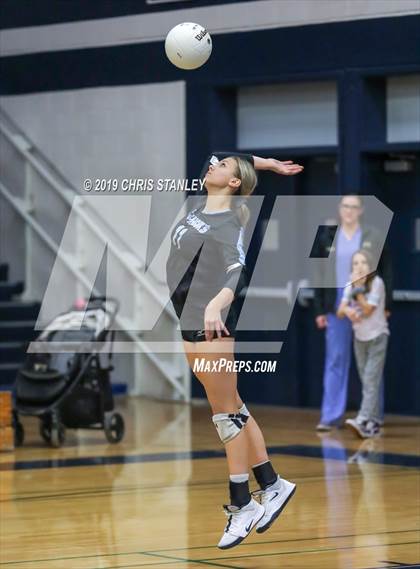Thumbnail 2 in Deer Valley vs Lake Havasu (AIA 4A Round 1 Playoff) photogallery.