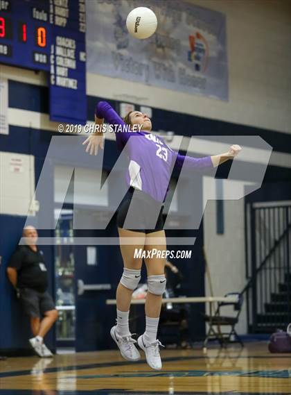 Thumbnail 2 in Deer Valley vs Lake Havasu (AIA 4A Round 1 Playoff) photogallery.