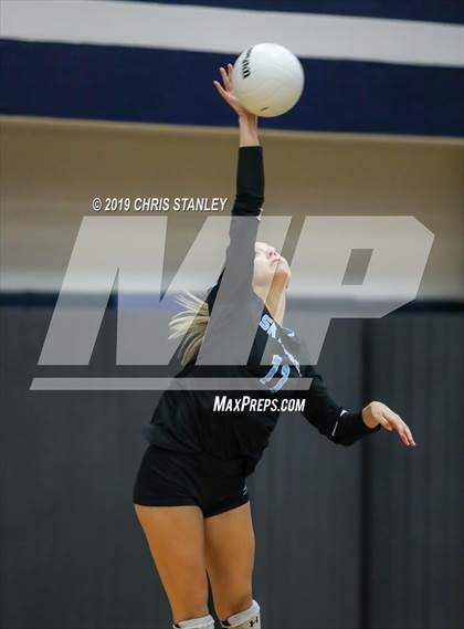 Thumbnail 1 in Deer Valley vs Lake Havasu (AIA 4A Round 1 Playoff) photogallery.