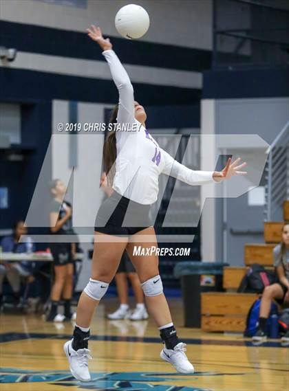 Thumbnail 2 in Deer Valley vs Lake Havasu (AIA 4A Round 1 Playoff) photogallery.